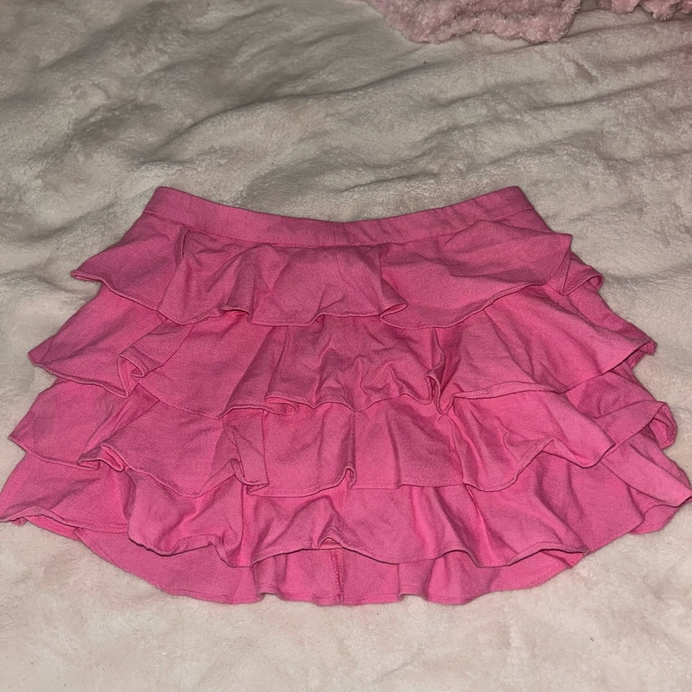 Chic Pink Ruffled Mini Skirt